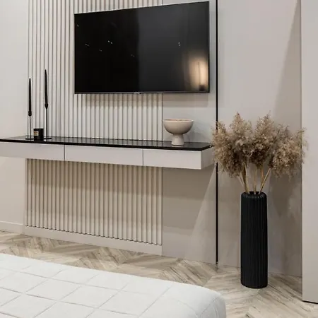 On Kulisha 28 利沃夫